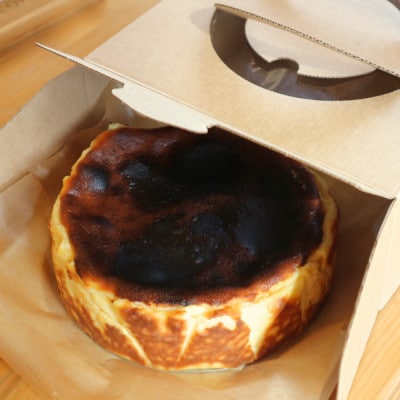 バスクチーズケーキ 600g(6～7人分)大人数で楽しめる濃厚チーズケーキ