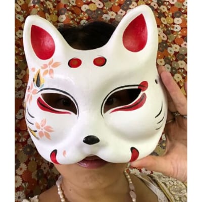 白狐モチーフのお面