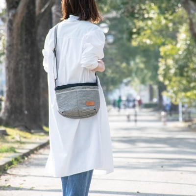 三河木綿刺子織バッグ　sasicco タイニーショルダー　(黒)