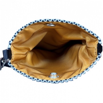 三河木綿刺子織　sasicco スマホショルダー　黒