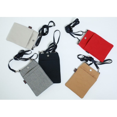 三河木綿刺子織　sasicco スマホショルダー　黒