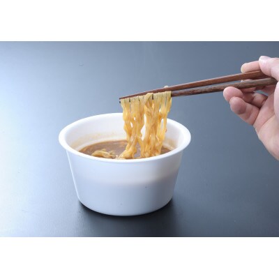 四川風みそ煮込みカップ麺×12個