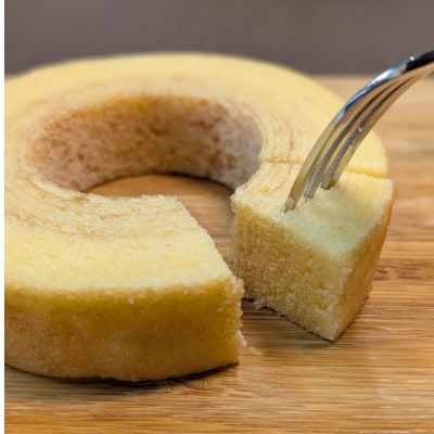 【香月堂】ビッグバウムクーヘン　32個入り