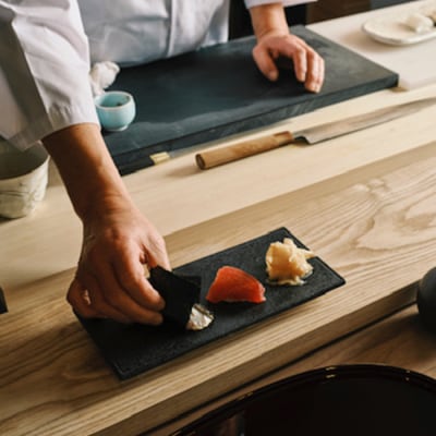 別館すし処「神の前」料理長おまかせ寿司コースお食事券(2名様1組) ペア ディナー　ag03005