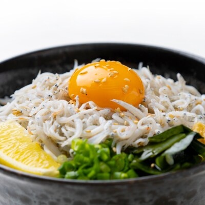 淡路島岩屋港の釜揚げしらす&淡路島の生しらす&沖漬けセット　ak20804