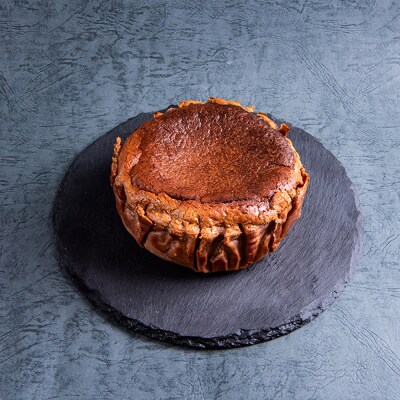淡路島藻塩のショコラバスクチーズケーキ 4号サイズ　ap06806