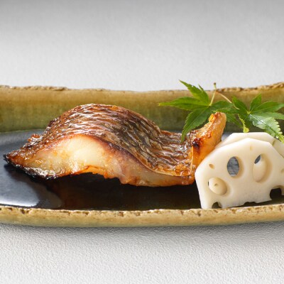 グランドニッコー淡路 日本料理「あわみ」 特製焼き魚セット(鯛・鰆)　ay01733