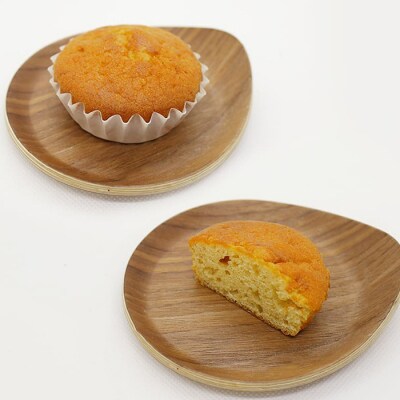 島ケーキ びわ 12個入り　ak11012