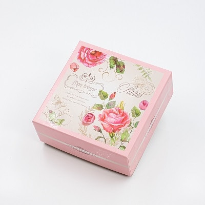 水戸市　薔薇チョコ(8個入)