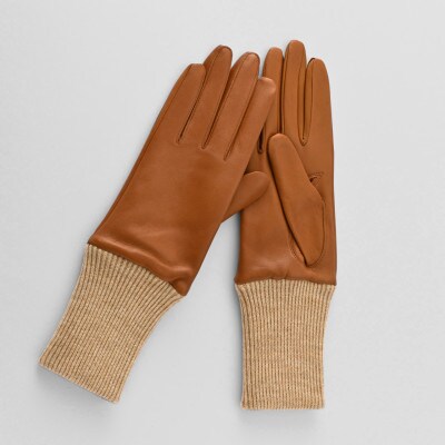 【WOMEN】 Italian Sheep Cuffs (CAMEL)