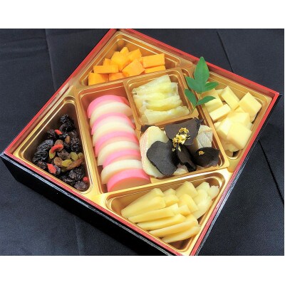 豪華やわらか燻製おせち三段重