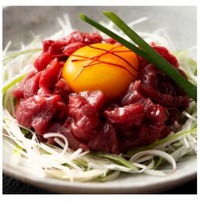 【毎月定期便】国産 馬刺し ユッケ 計200g(50g×4パック)全3回