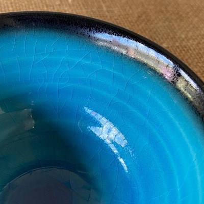 【令和7年産:玄米】特別栽培米コシヒカリ(2kg)+【美濃焼】青輝貫入茶碗