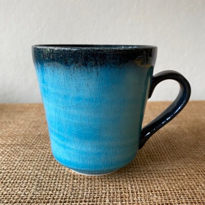 【令和7年産:玄米】特別栽培米コシヒカリ(10kg)+【美濃焼】青輝貫入マグカップ(2個)