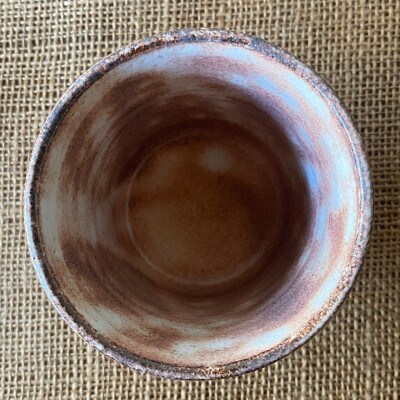 【さとふる限定】【令和7年産:玄米】特別栽培米 コシヒカリ(10kg)+【美濃焼】赤絵かいらぎカップ