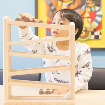 ひのきのおもちゃIKONIH(アイコニー)の知育玩具　ひのきコースター