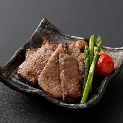 宮崎牛モモサイコロステーキ 計800g