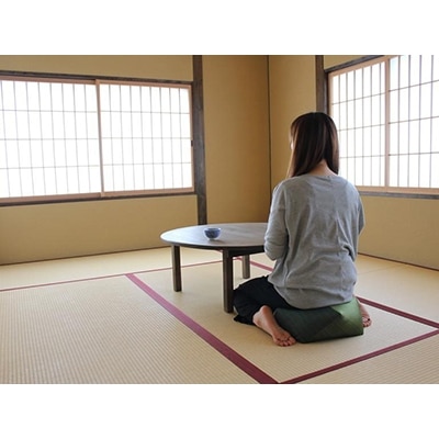 【洛中高岡屋】長く楽に座れる寛ぎのアイテム　西陣織 おじゃみ座ぶとん(都縞・緑)