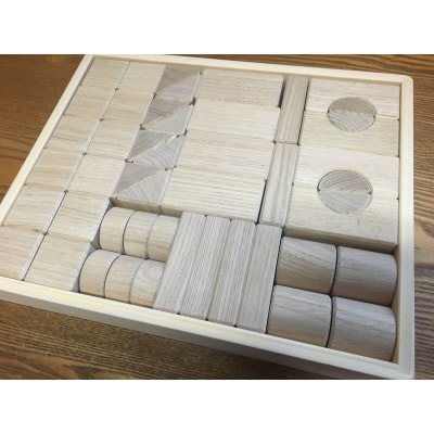 くりの木の積み木(大)