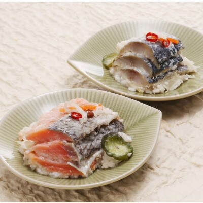 冬の蔵　佐藤水産の鮭とにしんの飯寿司　各300g　計600g