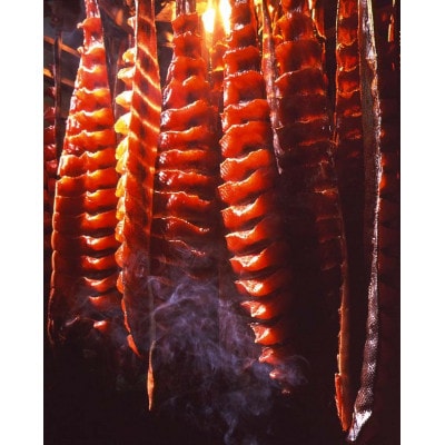 【母の日ギフト】佐藤水産 ロッキーサーモン(鮭の半身姿燻製) 260g