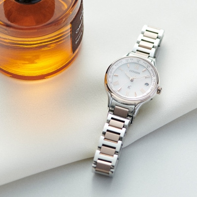 CITIZEN 光発電 エコドライブ　レディス 時計 クロスシーEC1165-51W
