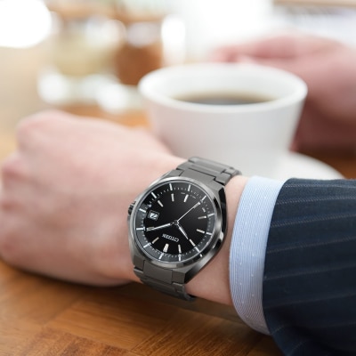 CITIZEN 光発電 エコドライブ電波　メンズ 時計アテッサ CB3015-53E