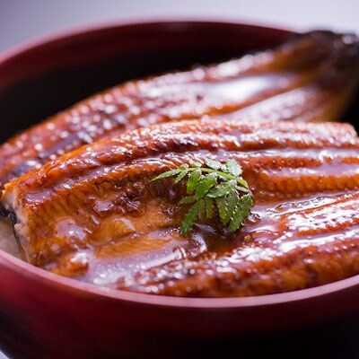 宮崎県日向市産 鰻楽ハーブうなぎ蒲焼2尾(計320g)
