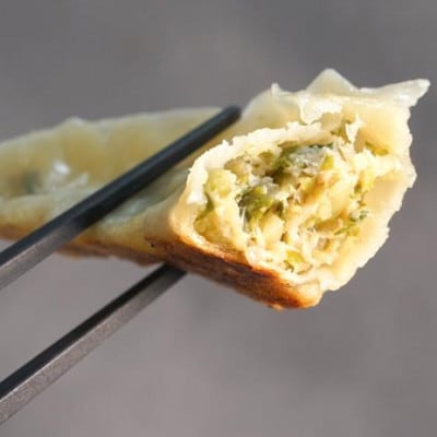 東村山市の名店「すぱいす」冷凍餃子　約40g×30個　