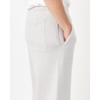 A3: A SWEATER IS FOR EVERYDAY. Pants グレー サイズ:4