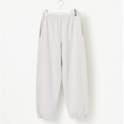 A3: A SWEATER IS FOR EVERYDAY. Pants グレー サイズ:3