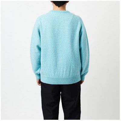 A4: A SWEATER IS COLOR.  グレー サイズ1