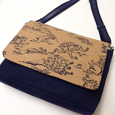 鳥獣戯画ハンドメイド・ショルダー(カエル・ウサギ)