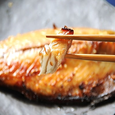 唐津産【無添加・無着色】岩本商店　旬の人気干物食べ比べセット