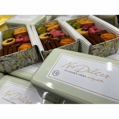 プティ・ボヌール　7種類のオリジナルクッキー缶