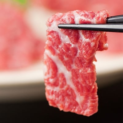 ～熊本特産馬刺し～【国内肥育】国産赤身馬刺し400g(100g×4)タレ100ml付き