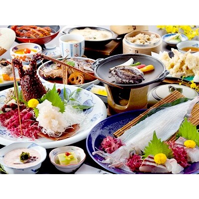 イカ活き造りにプリプリの伊勢海老、鮑の踊り焼きがメインの海鮮三昧会席　2名様お食事券