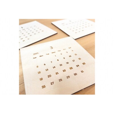 ウッドカレンダー 木製ケース付き [MDF 石川県 宝達志水町 38600183]