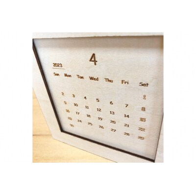 ウッドカレンダー 木製ケース付き [MDF 石川県 宝達志水町 38600183]