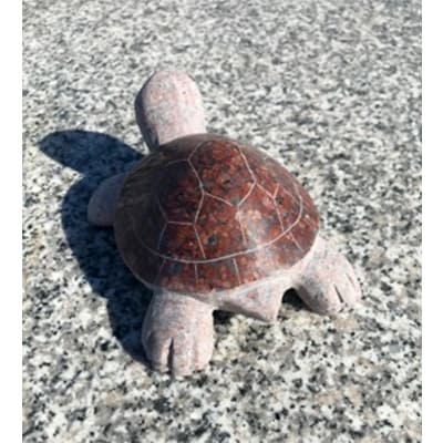 赤御影石　亀の置物