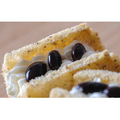丹波篠山の黒豆シフォンケーキ　2箱