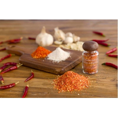 丹波篠山おいしいスパイス 3本セット(プレミアム一味唐辛子・ゆず一味唐辛子・にんにく一味唐辛子)