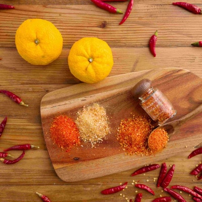 丹波篠山おいしいスパイス 5本セット(プレミアム一味・ゆず一味・にんにく一味・パセリ・バジル)