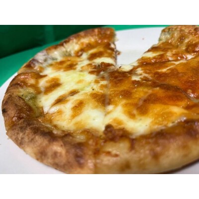 チーズ増量!蔵王チーズのジェノベーゼピザ　3枚セット　【04301-0482】