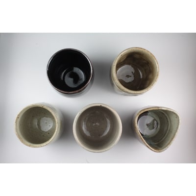 中里太郎右衛門窯 作 絵唐津茶碗(とり) – ギャラリー一番館
