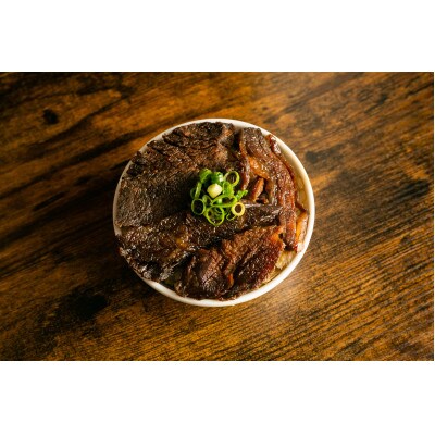 丸小本店 老舗肉屋の和牛ひつまぶし 1人前245g× 20個セット　レトルト　国産牛　レンジ対応