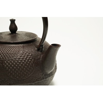 南部鉄器 鉄瓶 丸アラレ 1.5L 【伝統工芸士 佐藤圭 作】 伝統