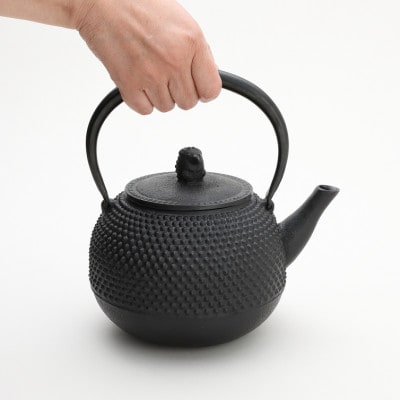 南部鉄器 鉄瓶 ハリネズミ(大) 1.6L【村上 怜 作】 IH調理器 伝統工芸品 [Y0121]