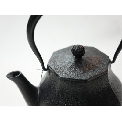 南部鉄器 鉄瓶 みやび 大 1.0L 及富作 伝統工芸品 [AK037]