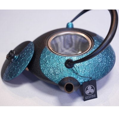 南部鉄器 鉄瓶 陰陽 翡翠(カワセミ)0.75L 及富作 伝統工芸品 [AK048]